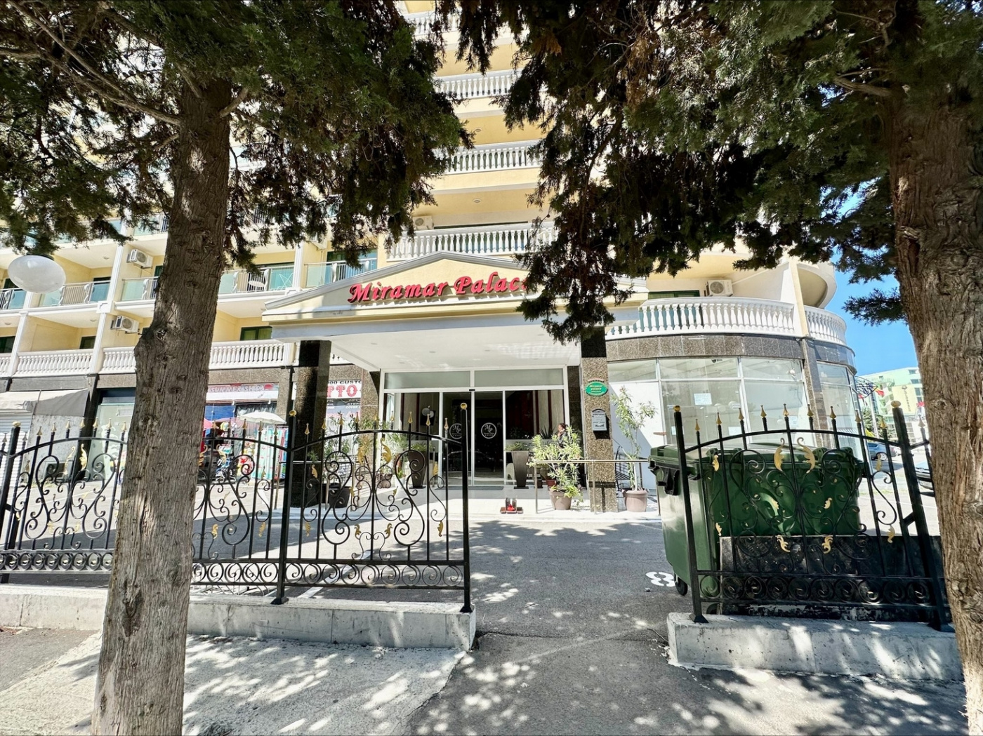 Miramar Palace Aparthotel