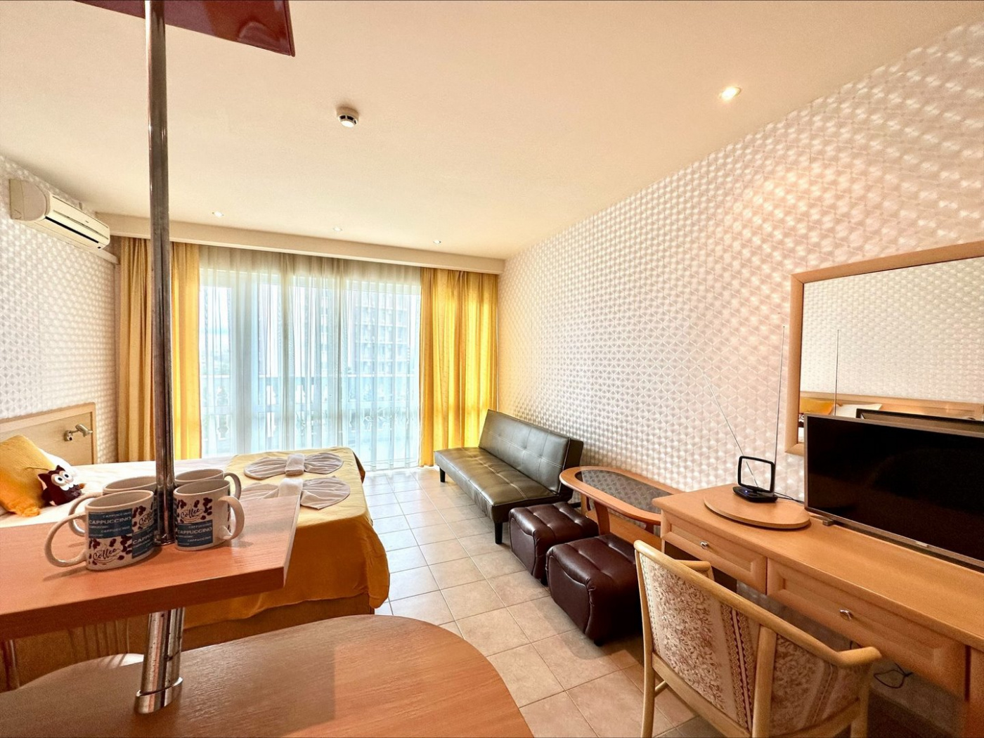 Miramar Palace apartament S713
