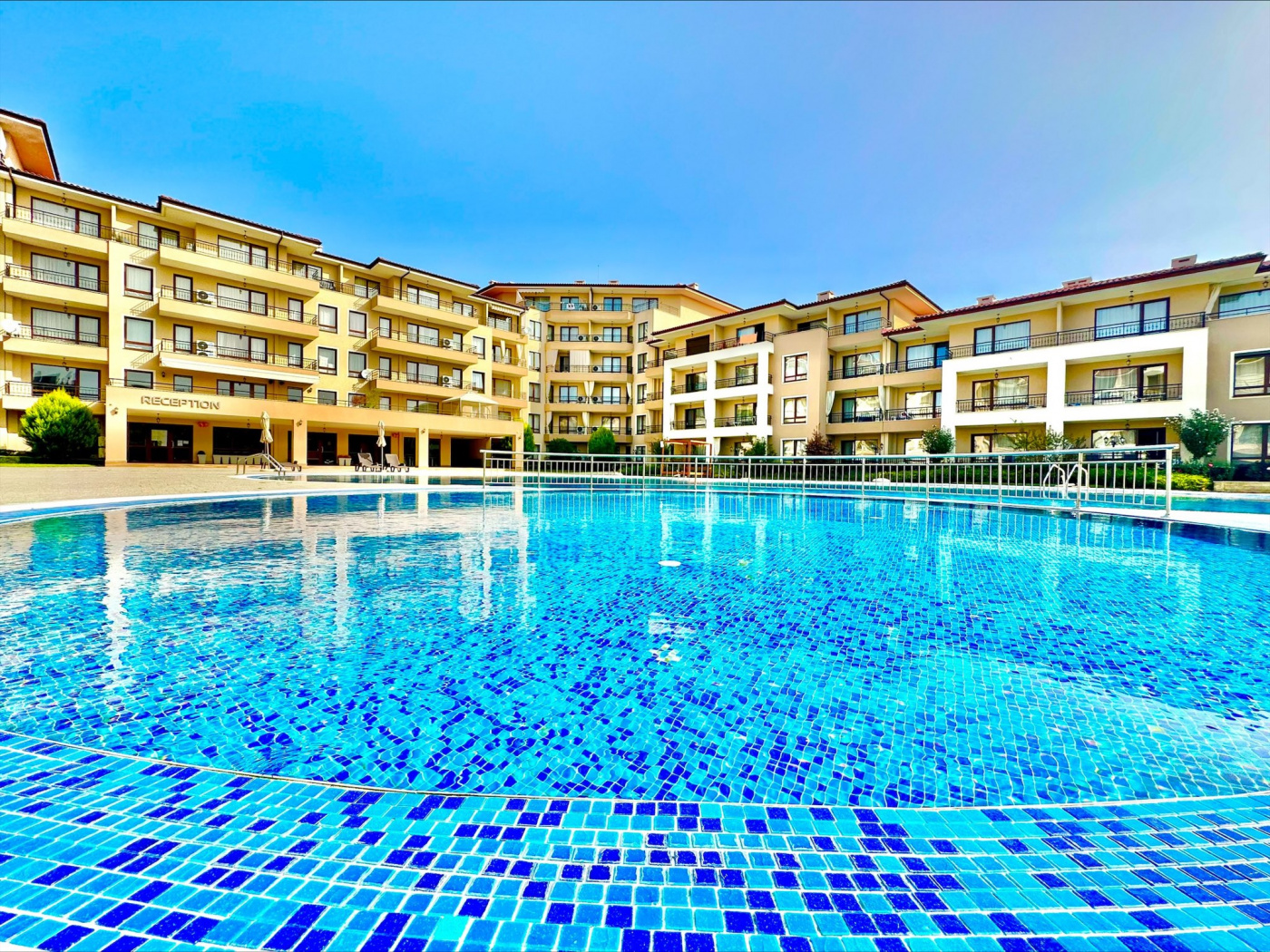 Sea Dreams Aparthotel