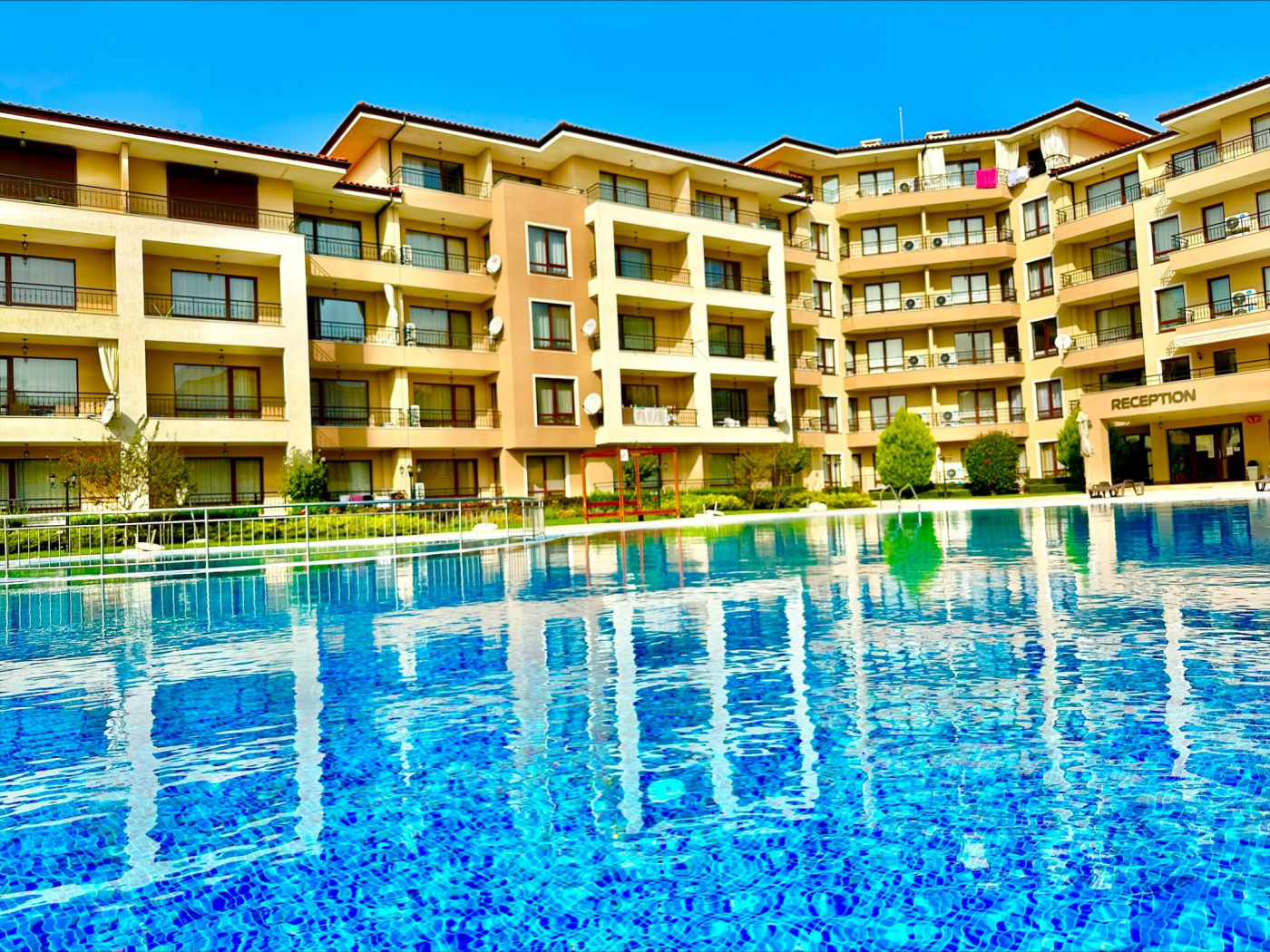 Sea Dreams Aparthotel