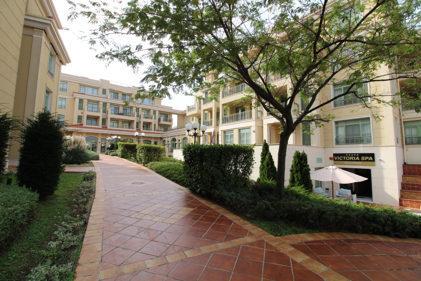 Flores Garden Aparthotel