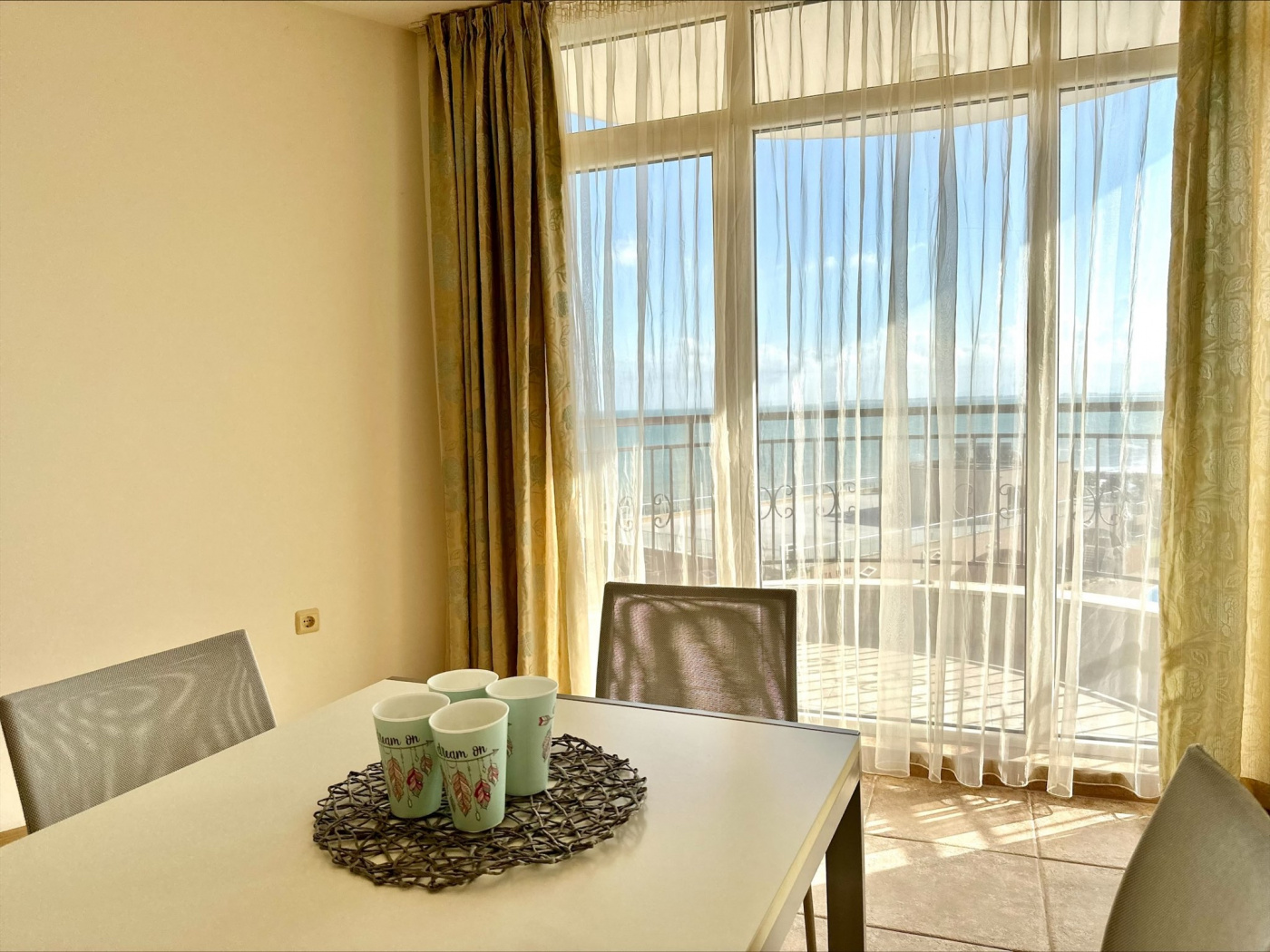 Aheloy Palace apartament F510