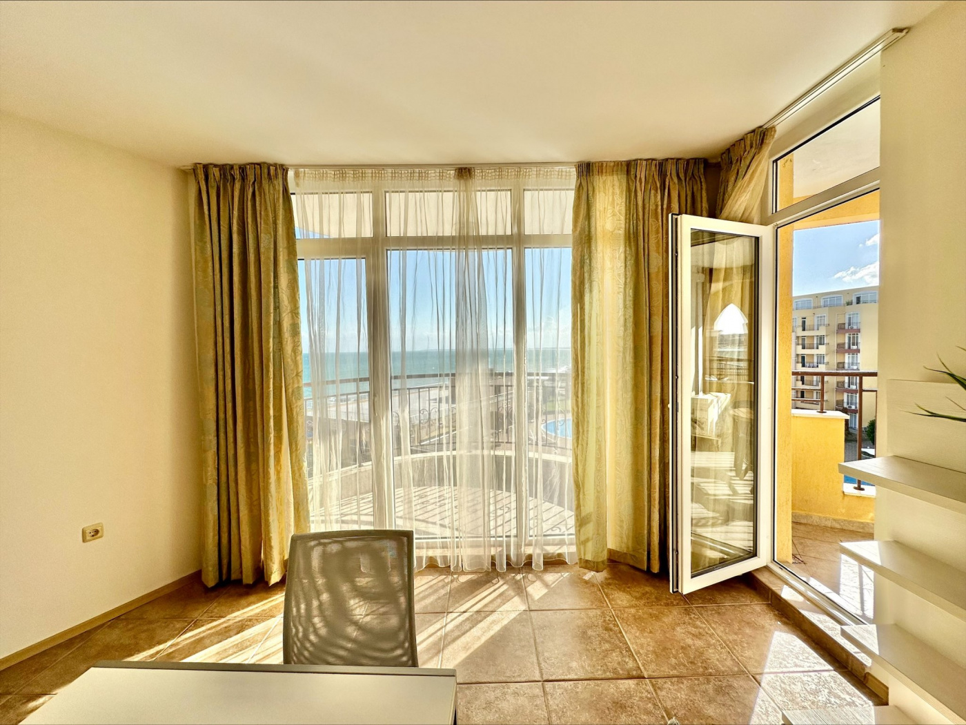 Aheloy Palace apartament F510