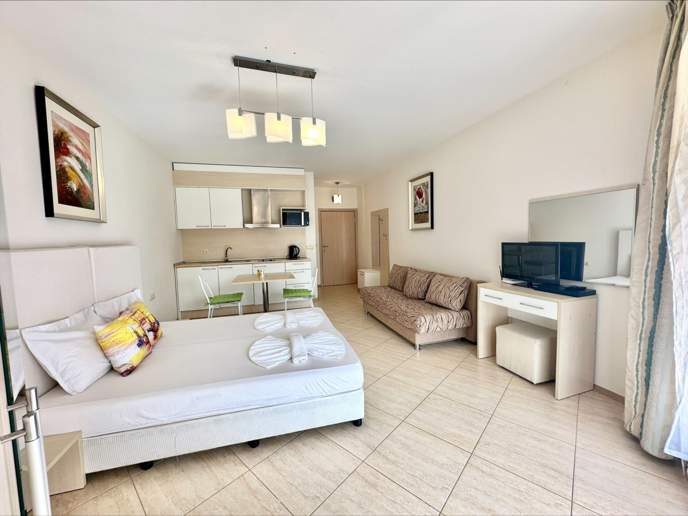 Aheloy Palace apartament H 202