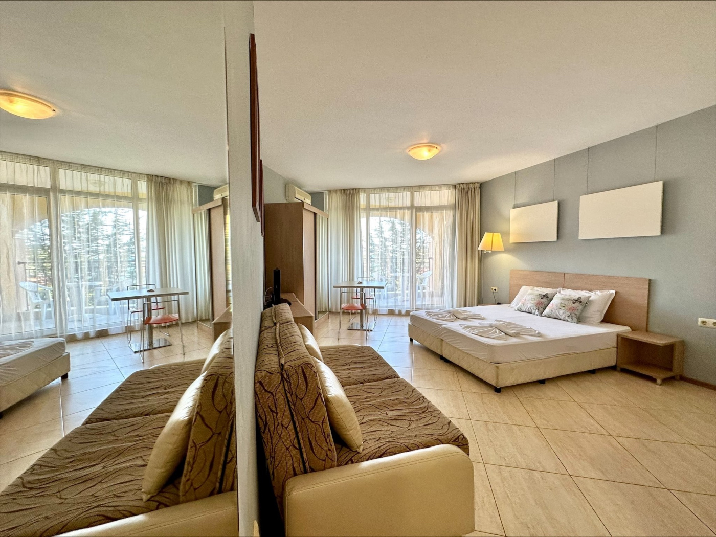 Aheloy Palace apartament J 209
