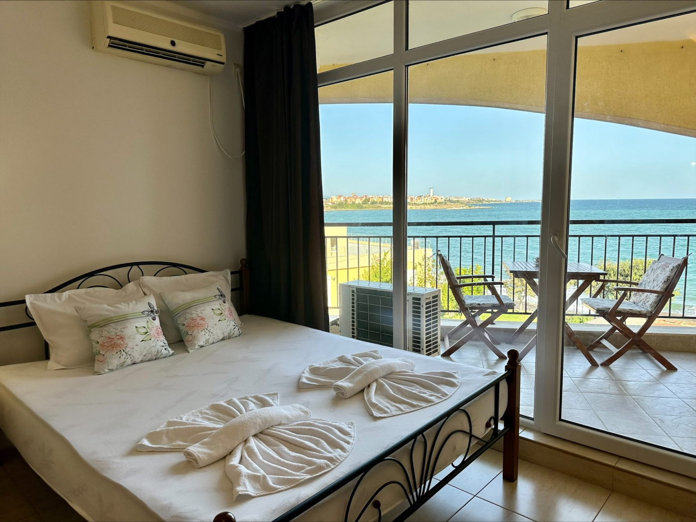 Aheloy Palace apartament J 405