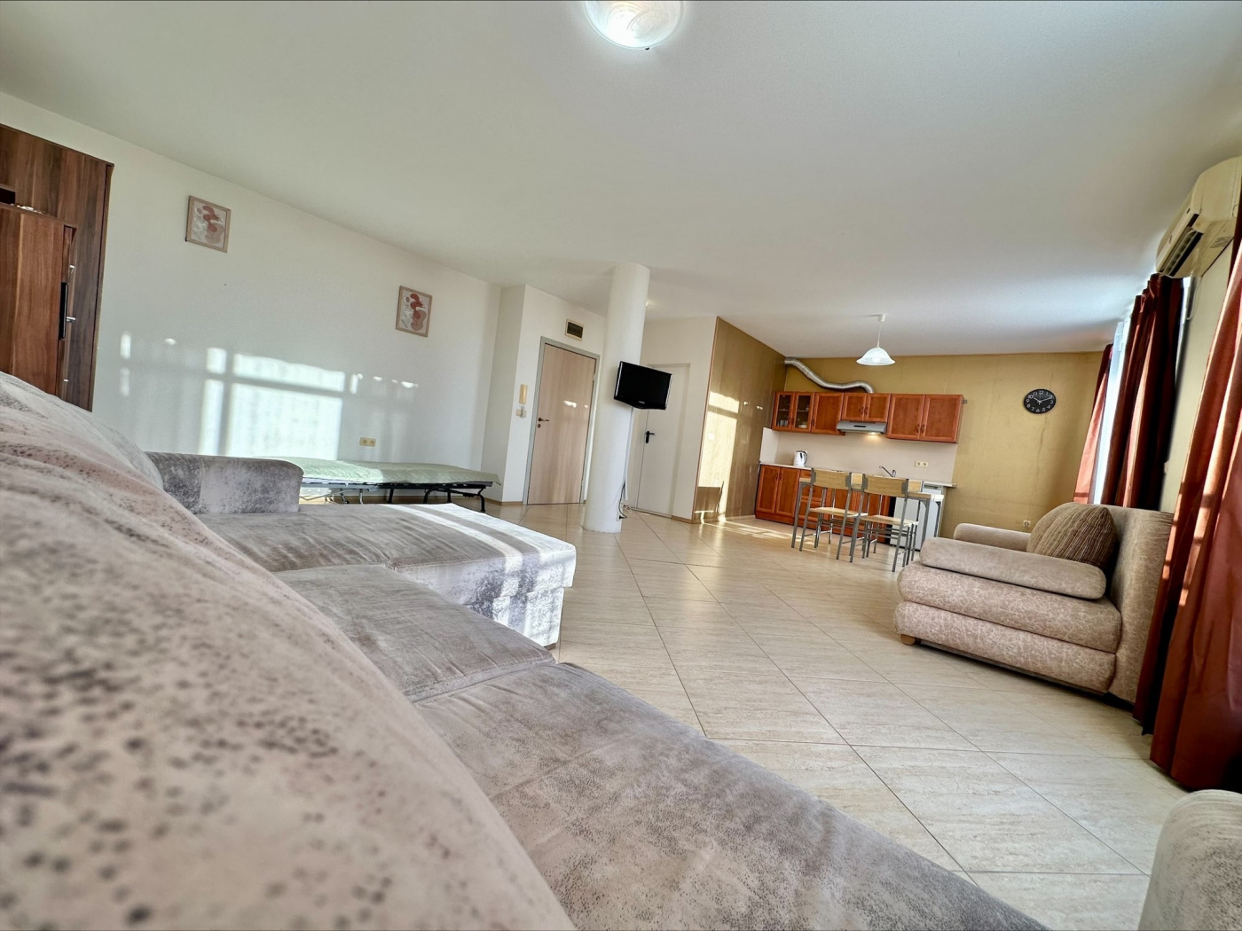Aheloy Palace apartament J 706