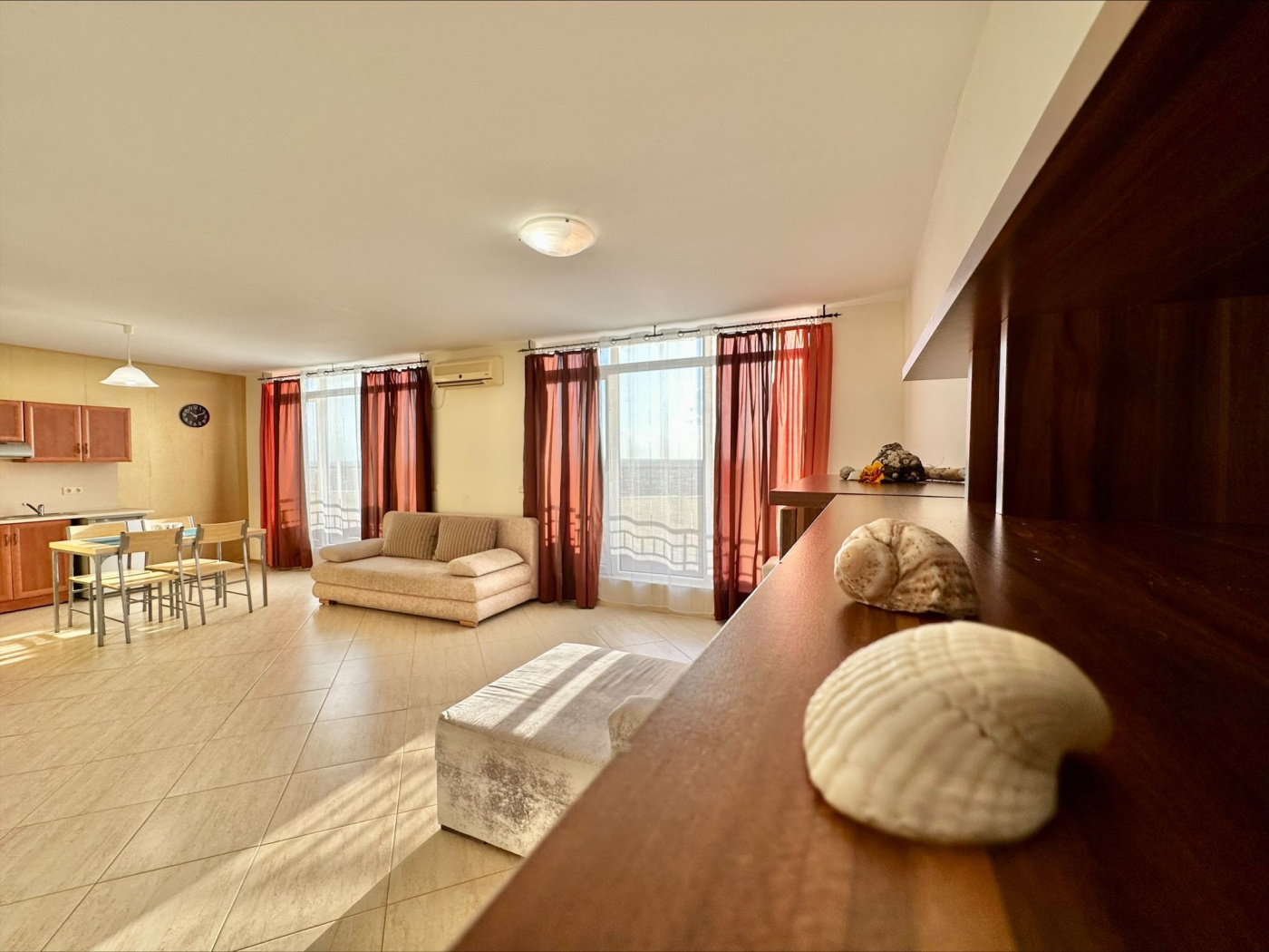 Aheloy Palace apartament J 706