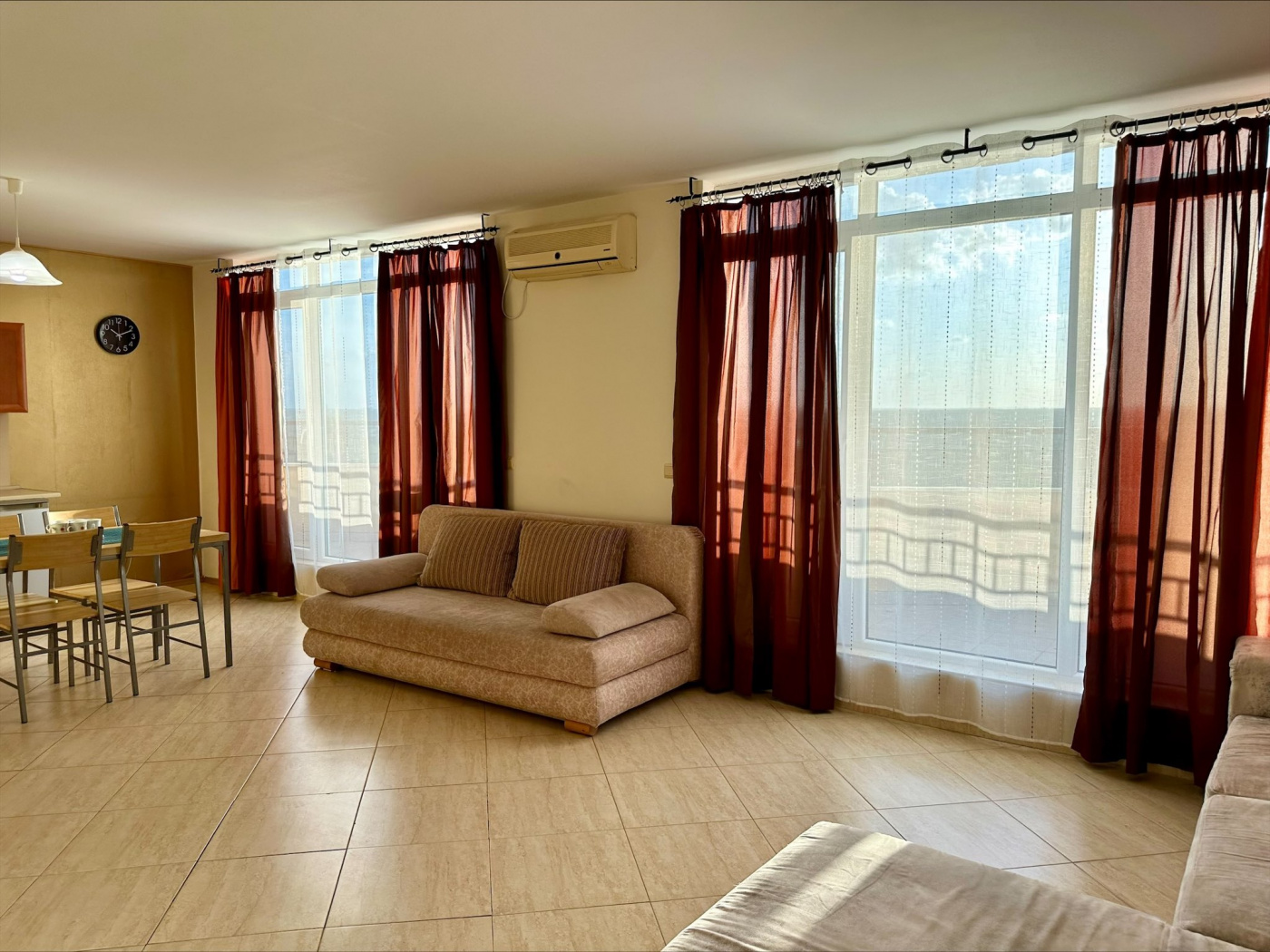 Aheloy Palace apartament J 706
