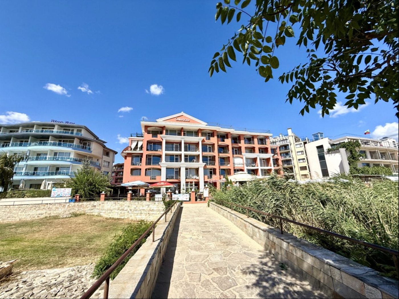 Carina Beach Aparthotel