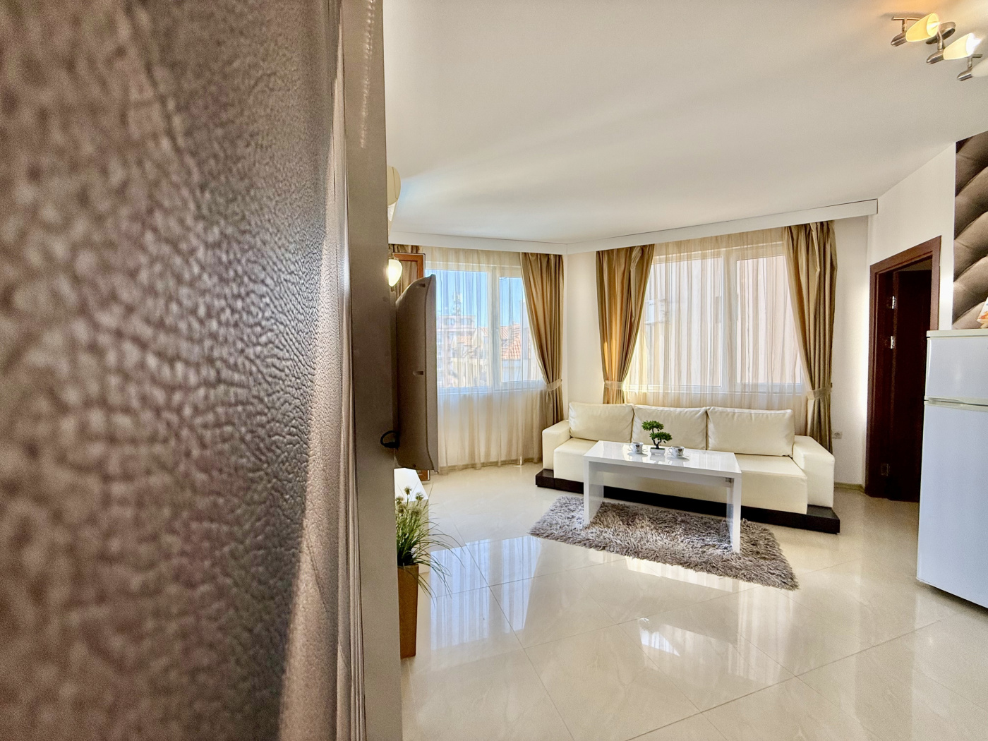 Emerald Paradise apartament 26P