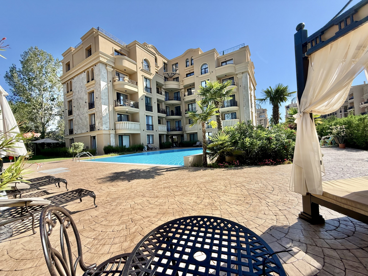 Aphrodite Green Aparthotel
